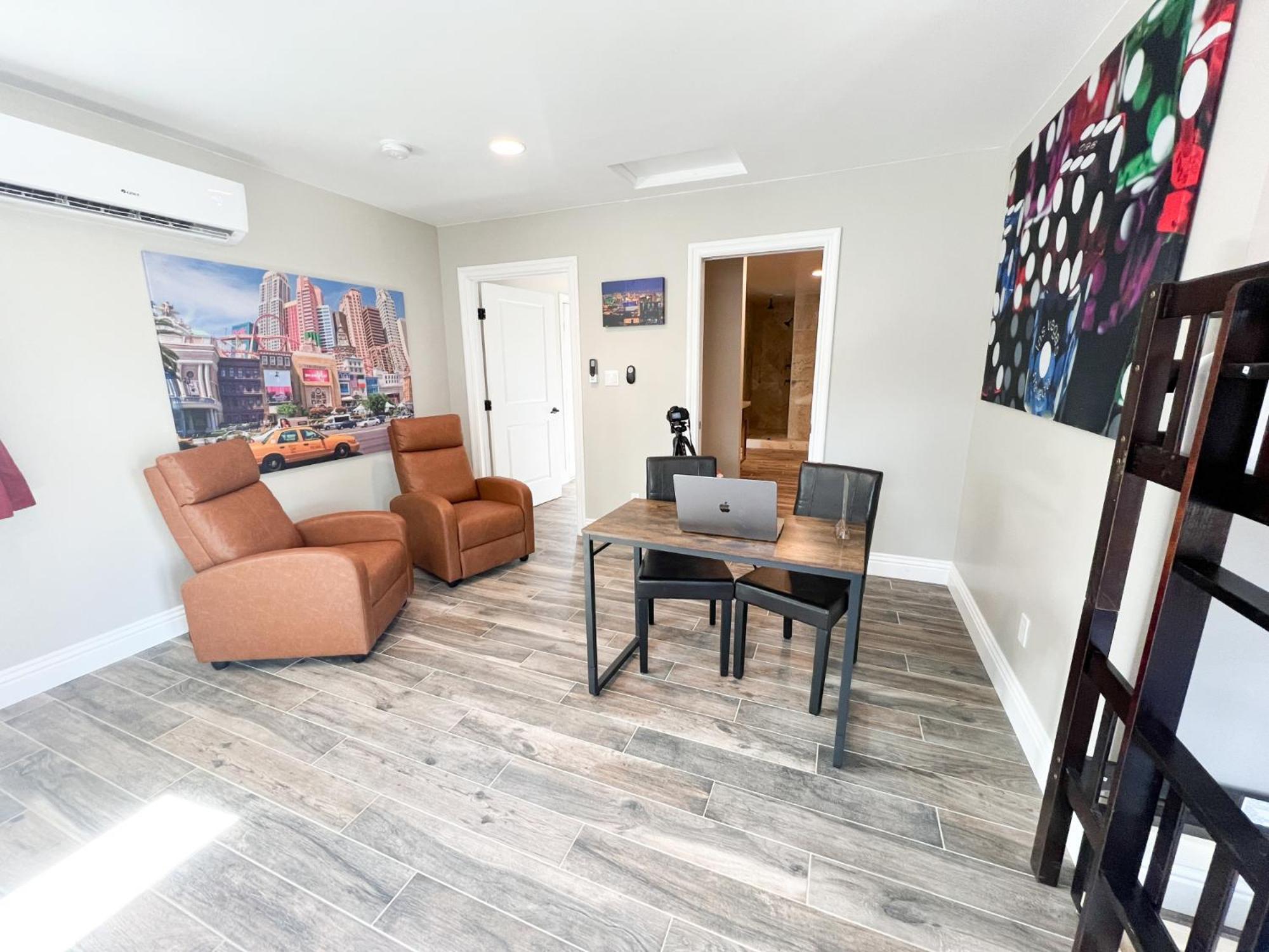 Lux Private Home - Pool, Billiards, 8 Smart Tvs, Board Games, Cotton Bedding - The Stone Sanctuary At Mccullough Hills Trailhead Las Vegas Exteriör bild